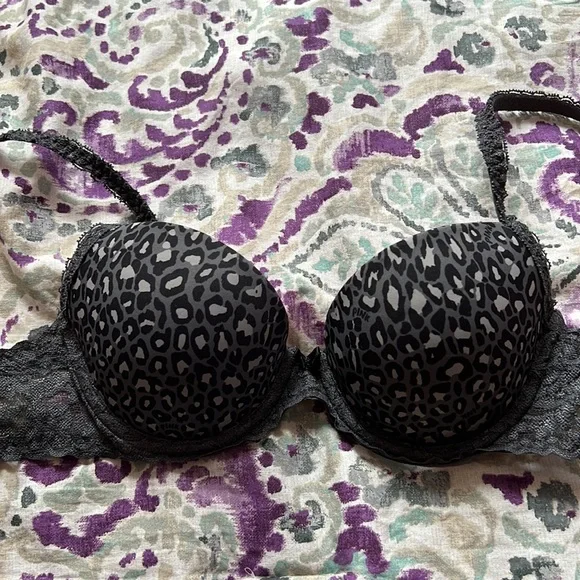 Bra - Picture 2 of 4